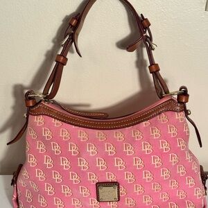Dooney & Bourke Pink Shoulder Bag with adjustable strap. Good Preloved condition